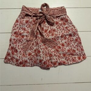Intermix Linen Shorts
